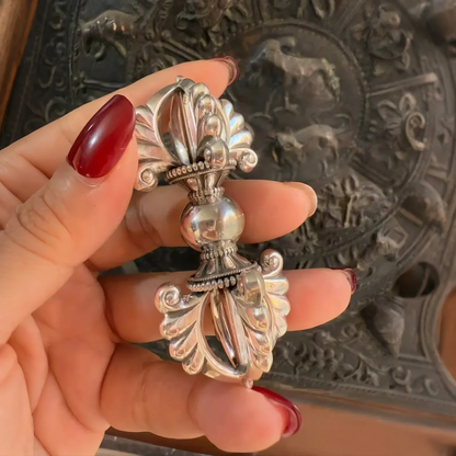 Tibetan Vajra - A Symbol of Balance and Wisdom